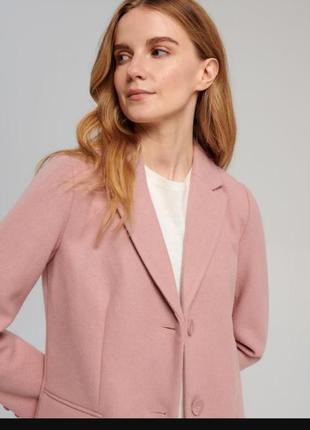 Тепле пальто пильно рожевого кольору пальто в стилі casual р.м3 фото