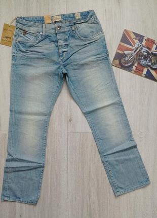 Джинси чоловічі прямі р. 32/30 jack & jones