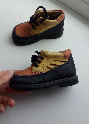 Кожаные детские ботиночки обувь для мальчика ботинки