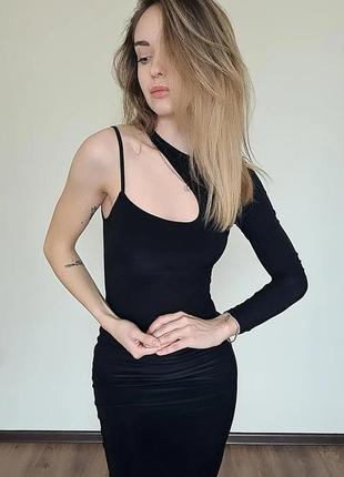 Сукня вечірня чорна максі nastygal