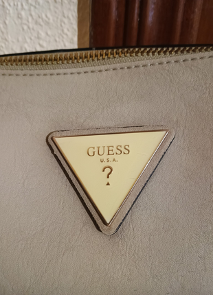 Зручна сумочка guess3 фото