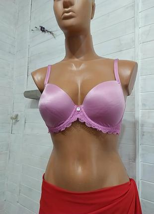 Гарний бюстик 75с