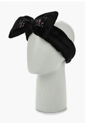 Женская повязка на голову с бантом и вышивкой omg чёрная2 фото