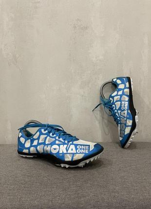 Бігові легкоатлетичні кросівки взуття шиповки hoka one