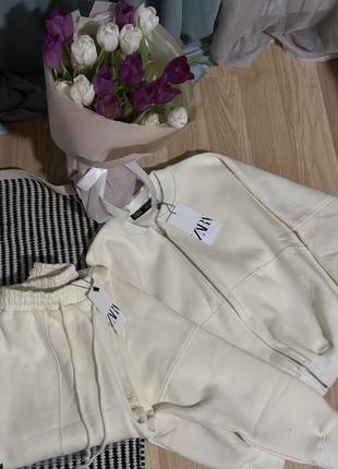 Спортивний костюм  zara, на флісі, розмір l. дуже м’ягка тканина і приємна до тіла.3 фото