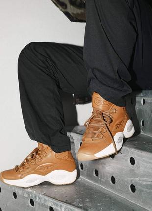 Кроссовки sns x reebok, коричневого цвета, унисекс.