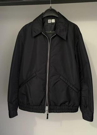 Нейлоновий бомбер uniqlo black nylon bomber jacket harrington