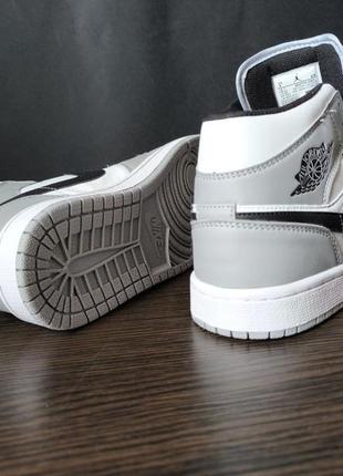 Nike air jordan 1  высокие кожаные кроссовки ботинки кожа джордан найк большие размеры 41,42,43,446 фото