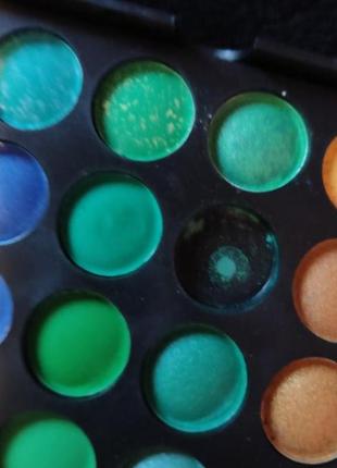 Большая профессиональная палетка теней