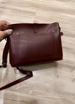 Продам клатч бордо