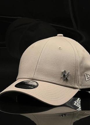 Оригінальна бежева  кепка new era new york yankees