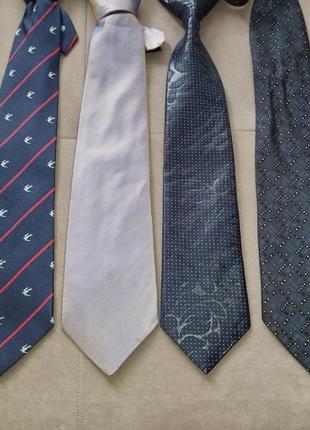 Краватки в асортименті1 фото