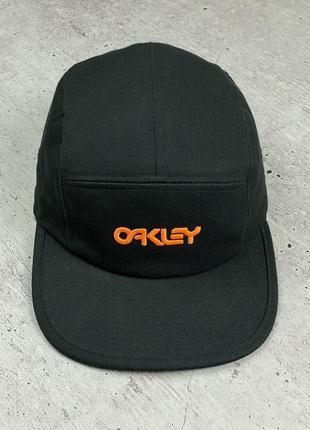 Кепка oakley  (carhartt patagonia arcterix)