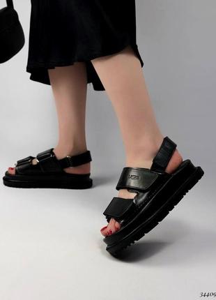 Босоніжки на липучка ugg