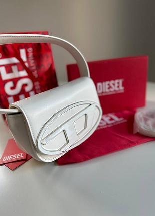 Шкіряна сумка в стилі diesel