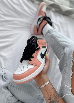 Jordan  1 retro high pink кроссовки айр джордан3 фото