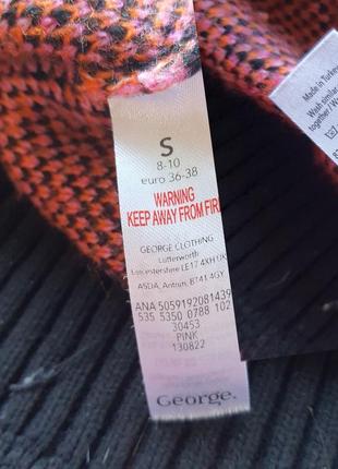 Свитер. очень красивый . мягкий . 8