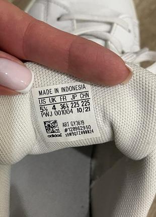 Женские белые кроссовки adidas 36.55 фото