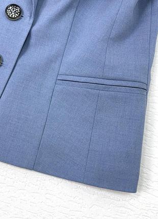 Класичний офісний костюм зі спідницею «олівець» сіро – блакитного кольору.8 фото