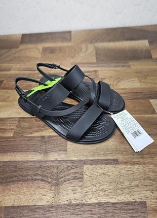 Крокс сандалі жіночі тулум чорні повністю crocs tulum strappy sandal black/black1 фото