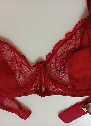 Бюст р.90в/40в