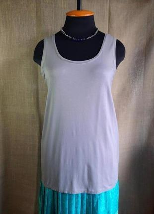 Майка великого розміру