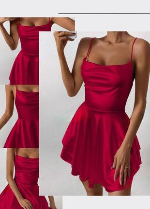 Шовковий комбінезон на бретельках червоного кольору