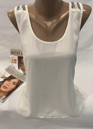 Майка с красивой спиной