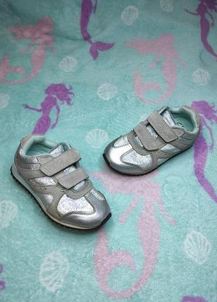 Кросівки clarks кроссовки clarks дитячі кросівки clarks