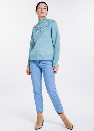 Женский вязаный свитер с бусинками3 фото