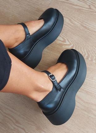Туфлі натуральна шкіра чорні 38розмір на платформі8 фото