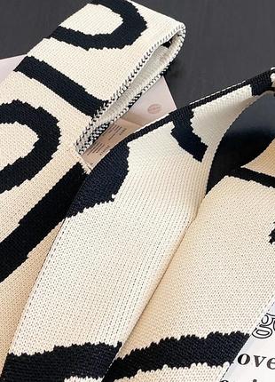 Тренд стильна чорно біла жіноча в'язана текстильна сумка шопер8 фото