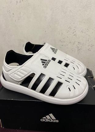 Босоніжки kuwait adidas