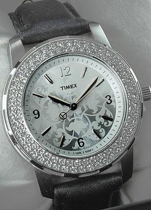 Часики timex дизайн versace