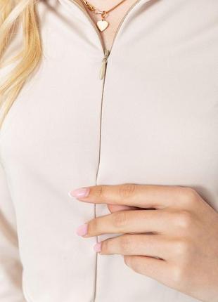 Костюм жіночий бежевий