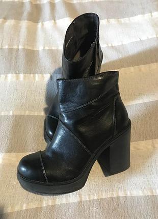 Ботинки tamaris 38рр