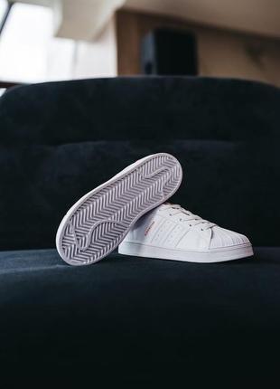 Жіночі кеди adidas superstar білі з серцем, малі розміри4 фото