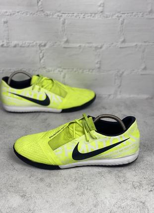 Футбольні футзалки nike phantom1 фото