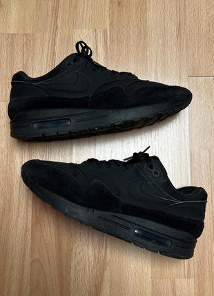 Кросівки nike air max 1 triple black 41