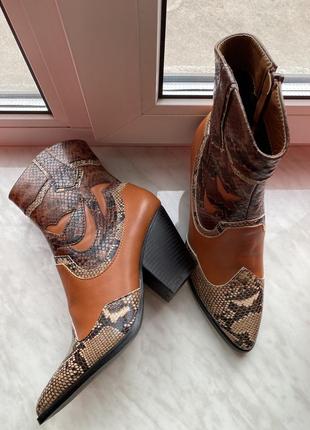 Ковбойские ботинки козаки