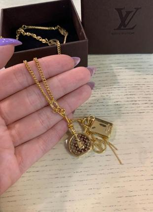 Красивая подвеска с кулонами