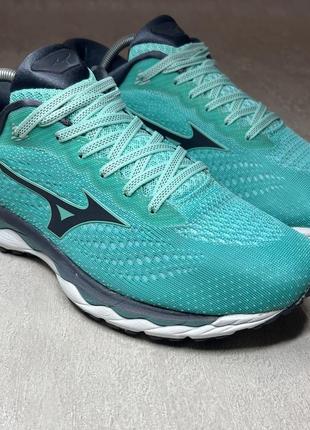 Кросівки для бігу і повсякденні mizuno wave sky 3