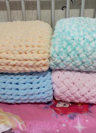 Вязаный плюшевый плед ручной работы3 фото