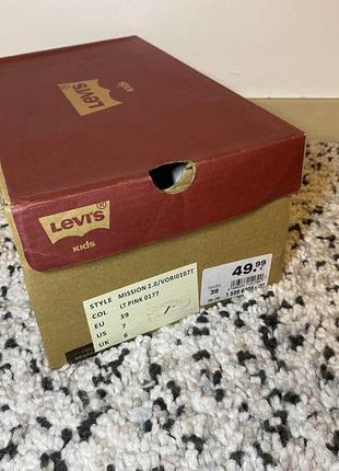 Levis3 фото