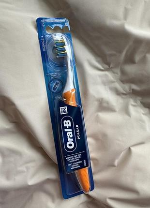 Зубна щітка pulsar від oral-b з вібрацією