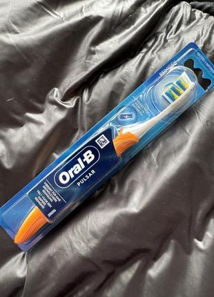 Зубна щітка pulsar від oral-b з вібрацією4 фото