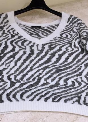 Мякий светр брендовий kookai angora wool blend dropped shoulder zebra print sweater  оригінал