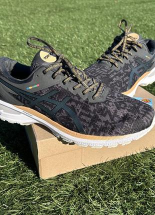 Чоловічі кросівки для бігу asics gt-2000 8 kayano nimbus kinsei pulse