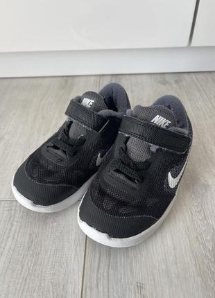 Кросівки nike