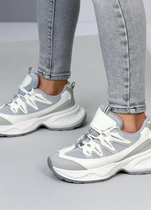 Кросівки жіночі сірі легкі стильні на кожен день